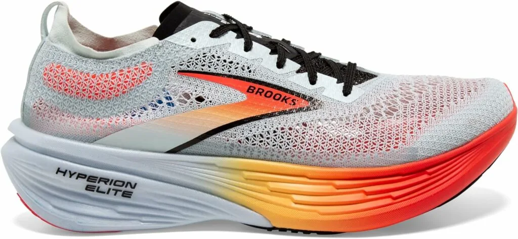 La Guía Definitiva de Bambas con Placa de Carbono: ¿Cuál Elegir para Potenciar tu Running? 4 Trainercarles La Guía Definitiva de Bambas con Placa de Carbono: ¿Cuál Elegir para Potenciar tu Running?
